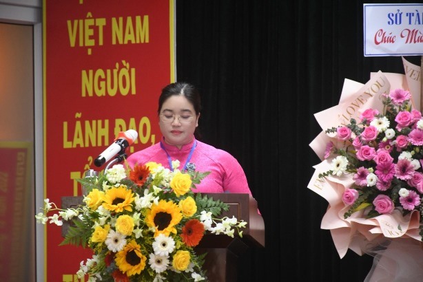 chi suong phatbieu